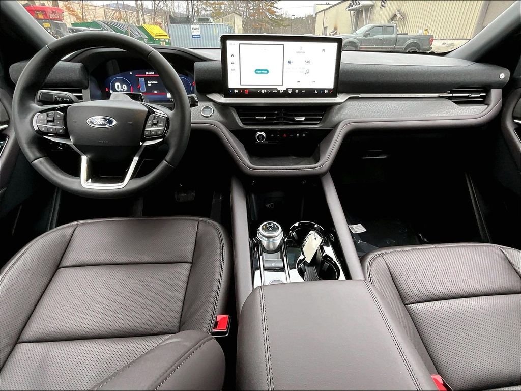 New 2026 White Metallic Ford Platinum image 6