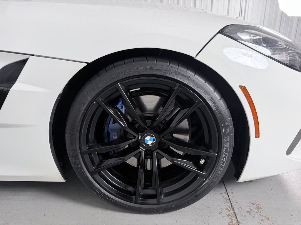 Used 2020 White BMW sDrive M40i image 5