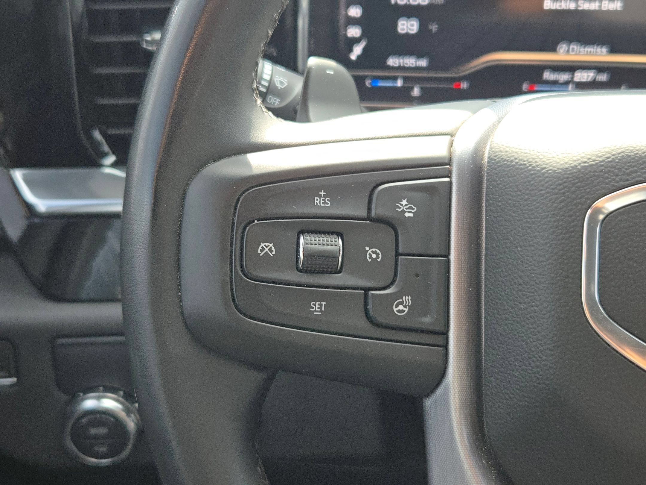 Certified Used 2024 Onyx Black GMC SLT image 21
