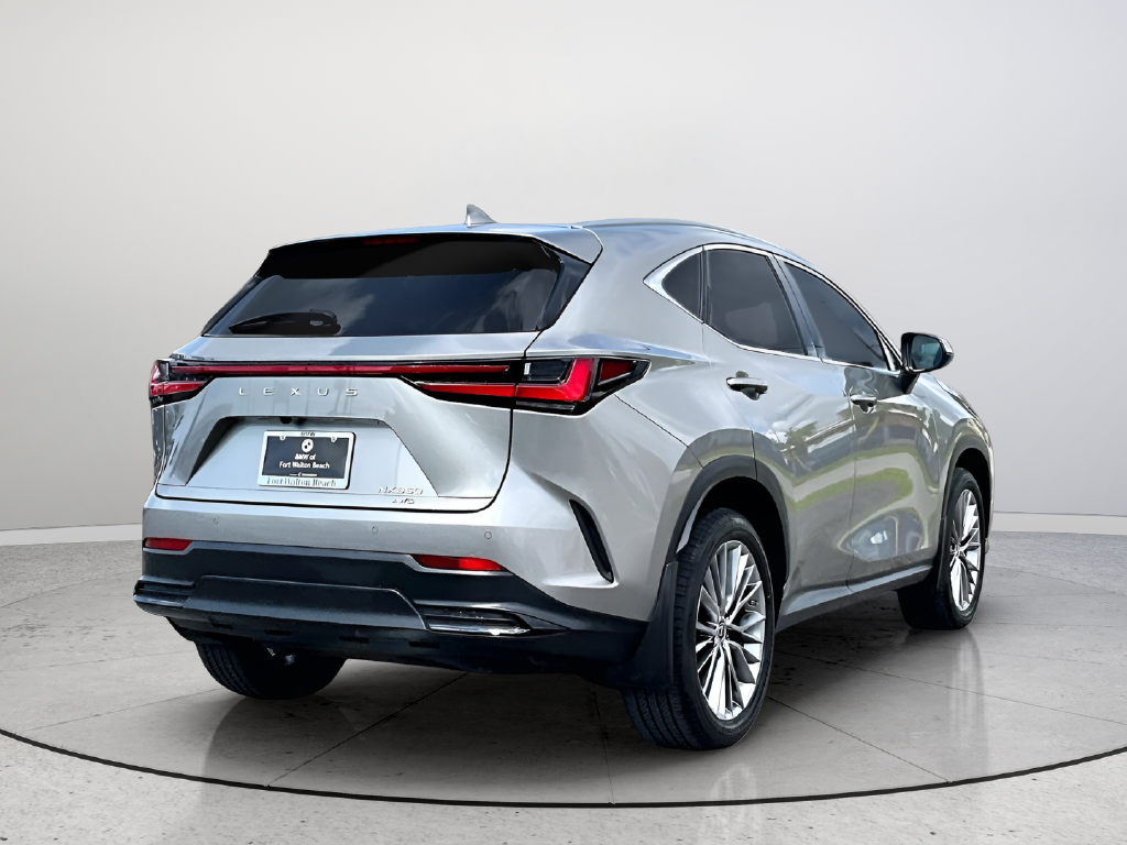 Used 2022 Silver Lexus 350 Premium image 4