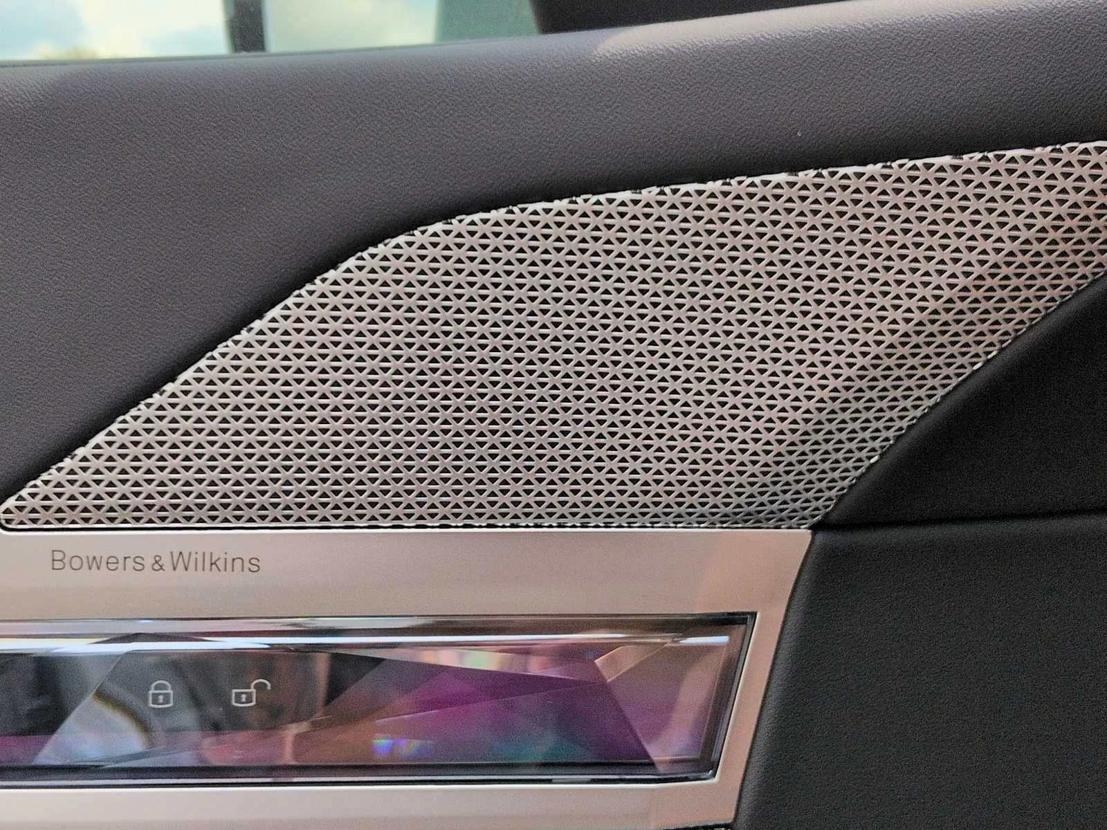 New 2025 Brooklyn Grey Metallic BMW 740i xDrive image 33