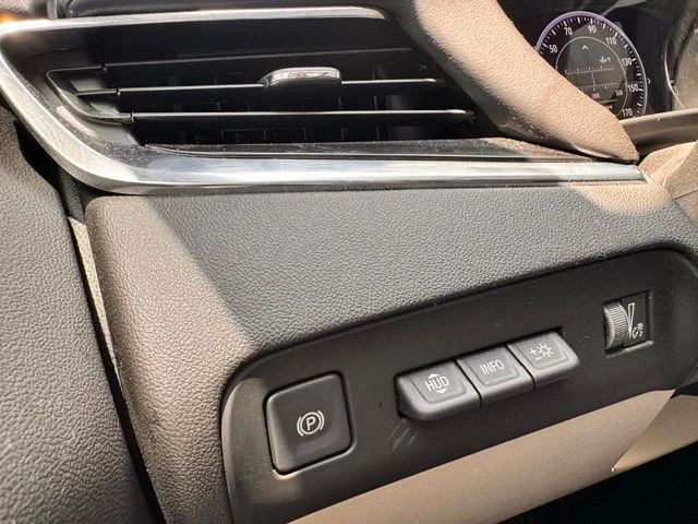 Used 2023 Red Buick Premium Group image 23