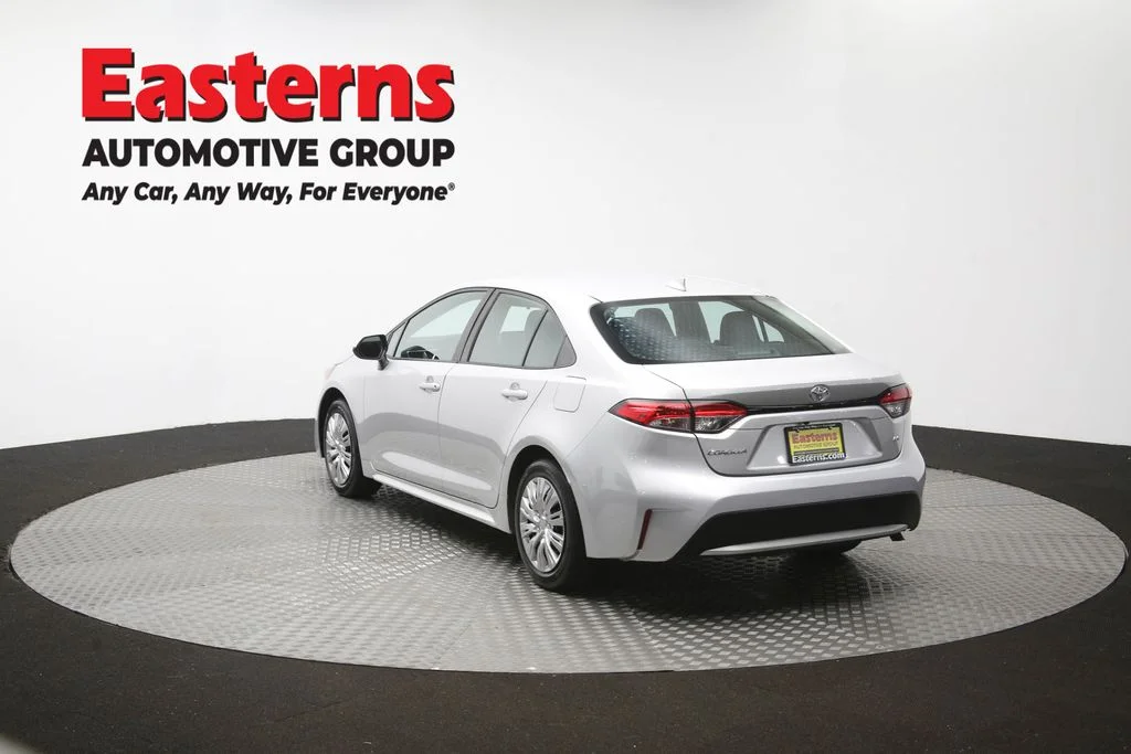 Used 2022 Silver Toyota LE image 64