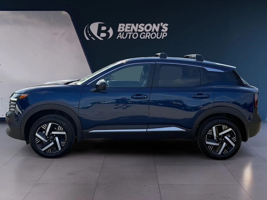 New 2027 Blue Nissan SV image 2