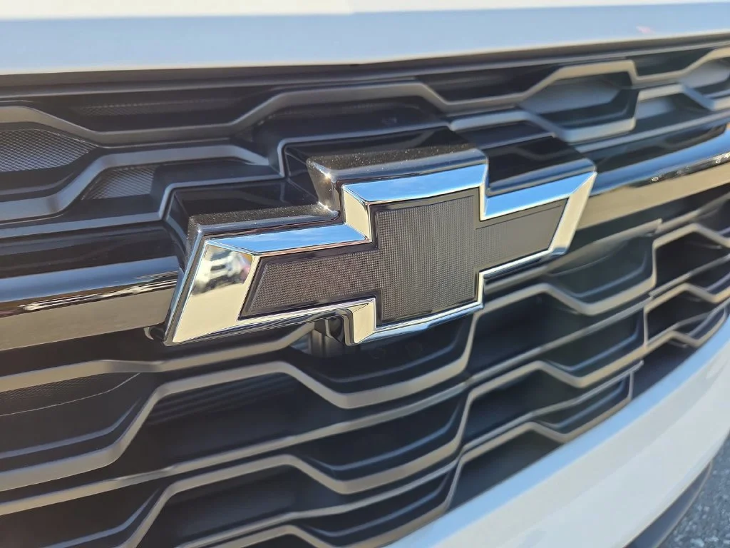New 2026 White Chevrolet LT image 22