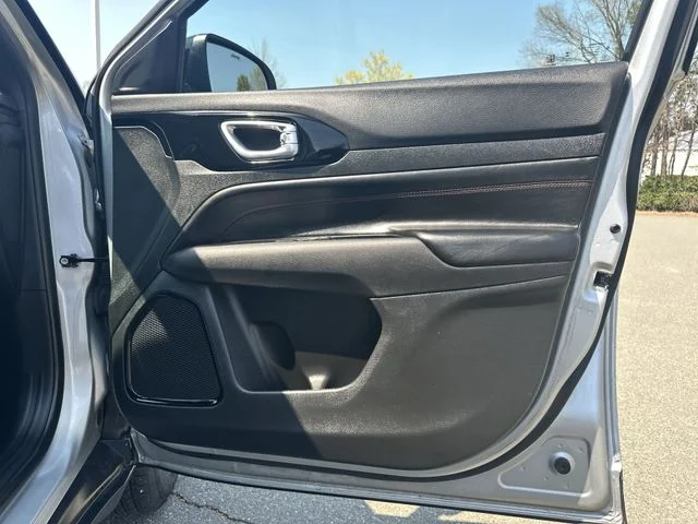 Used 2024 Silver Jeep Trailhawk image 30