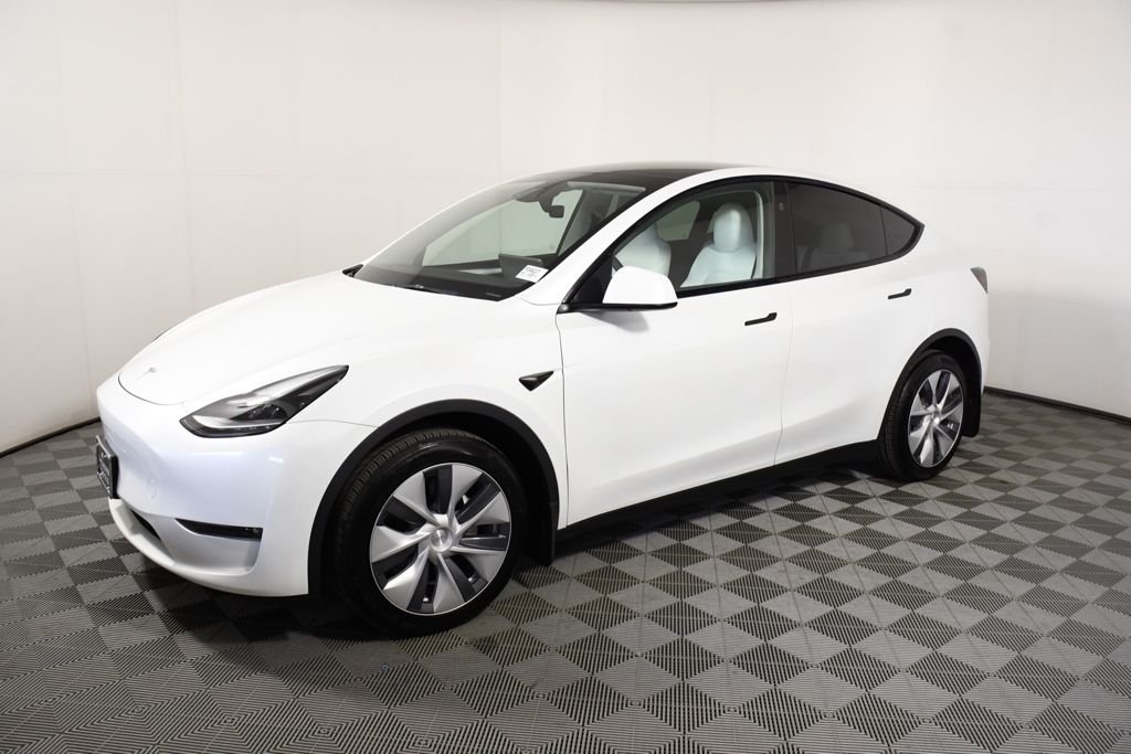 Used 2023 Tesla Model Y Long Range with VIN 7SAYGDEE6PF846237 for sale in Richfield, MN