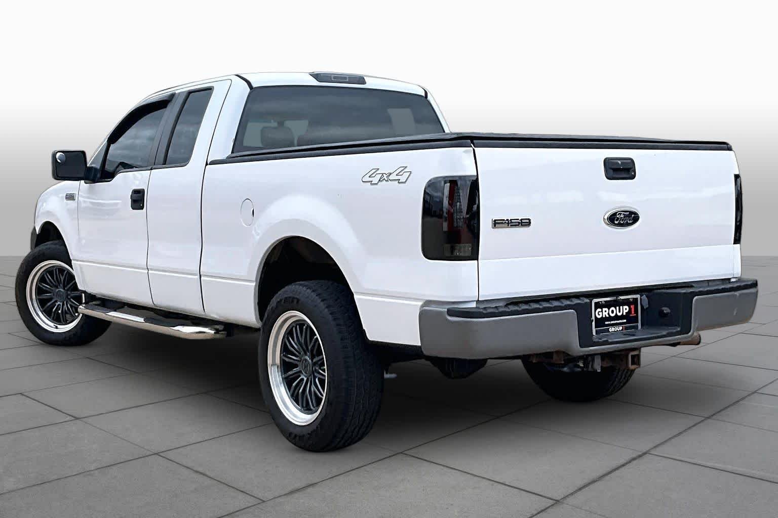 Used 2007 White Sand Tri-Coat Metallic Ford XLT image 11