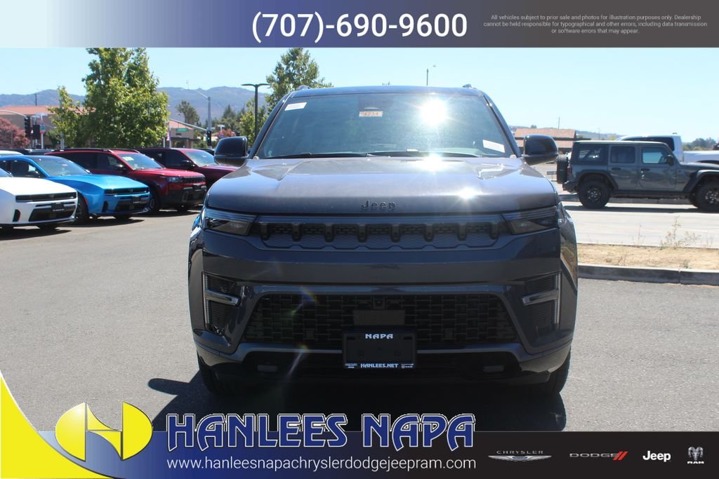 New 2026 Baltic-Gray Metallic Clear-Coat Exterior Paint Jeep Upland image 4