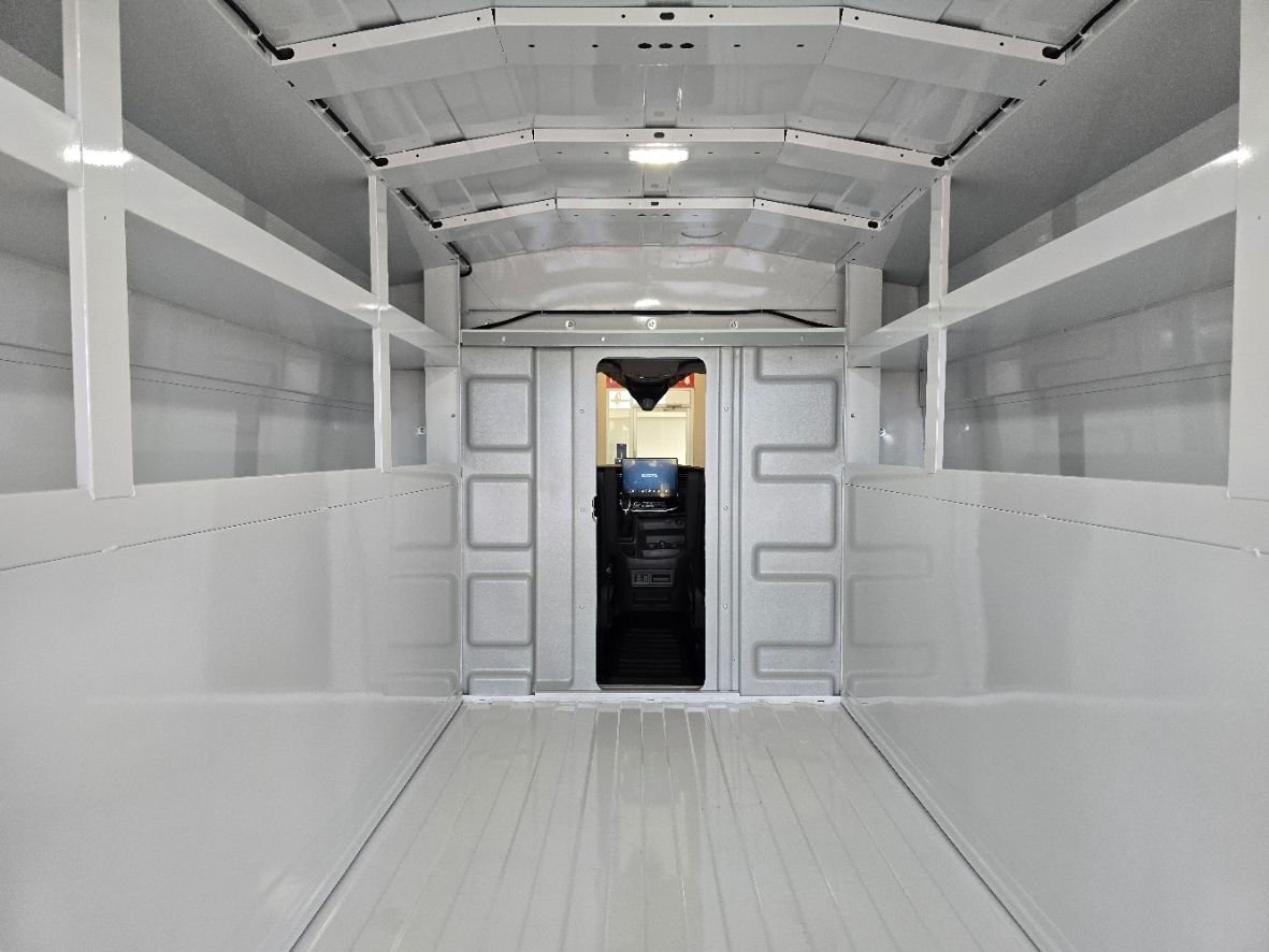 2025 Ford Transit Cutaway Base