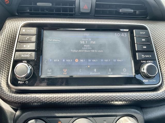 Used 2018 Super Black Nissan S image 24