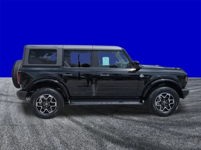 New 2026 Shadow Black Ford Outer Banks® image 3