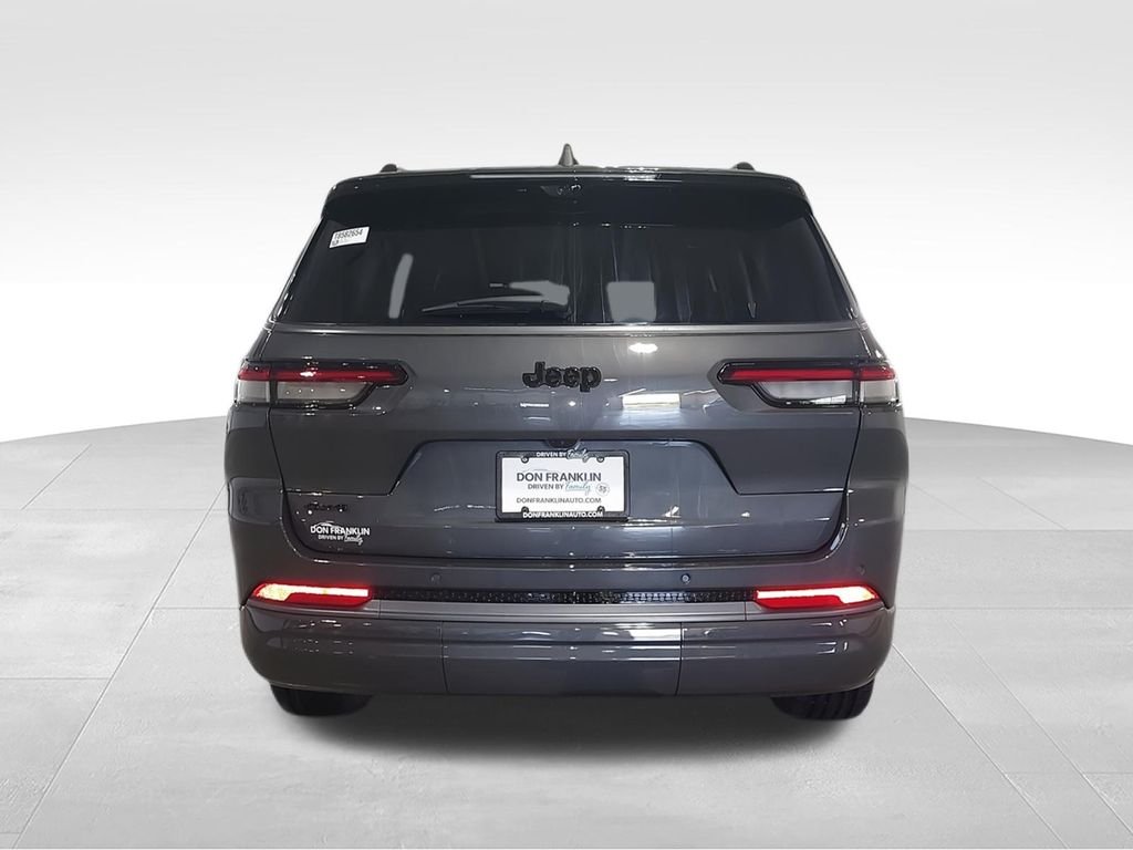 Used 2026 Gray Jeep Limited Reserve image 7