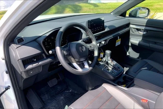 Used 2026 Platinum White Pearl Honda Sport-L image 6