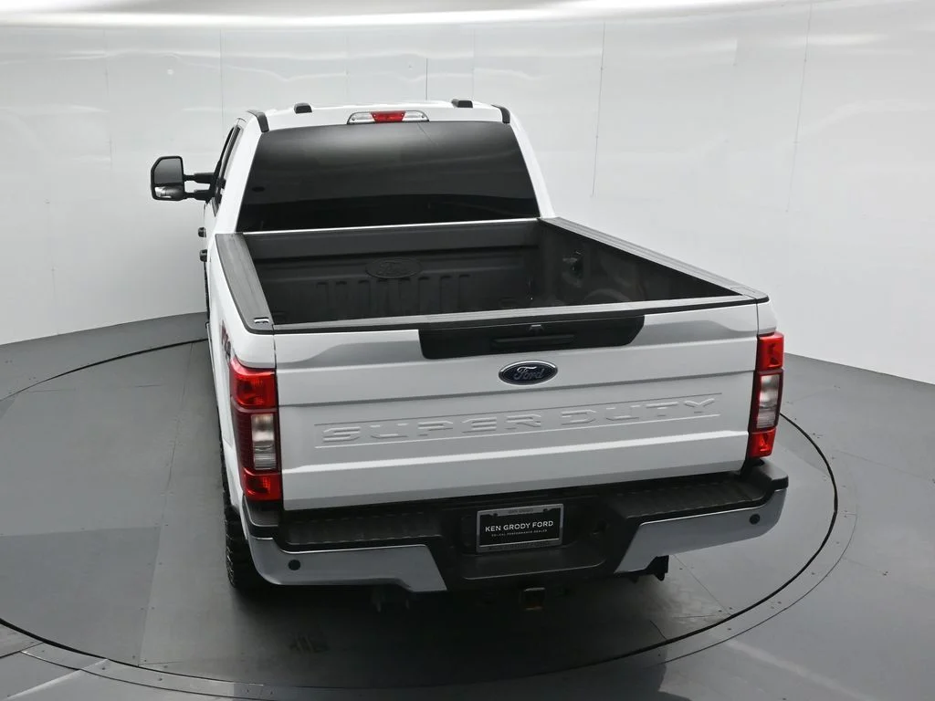 Used 2021 White Ford XLT image 36