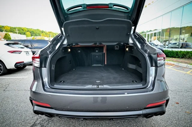 Used 2022 GRAY Maserati Modena image 26