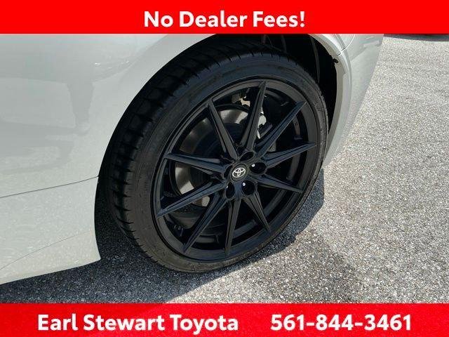 Certified Used 2025 HALO Toyota  image 44