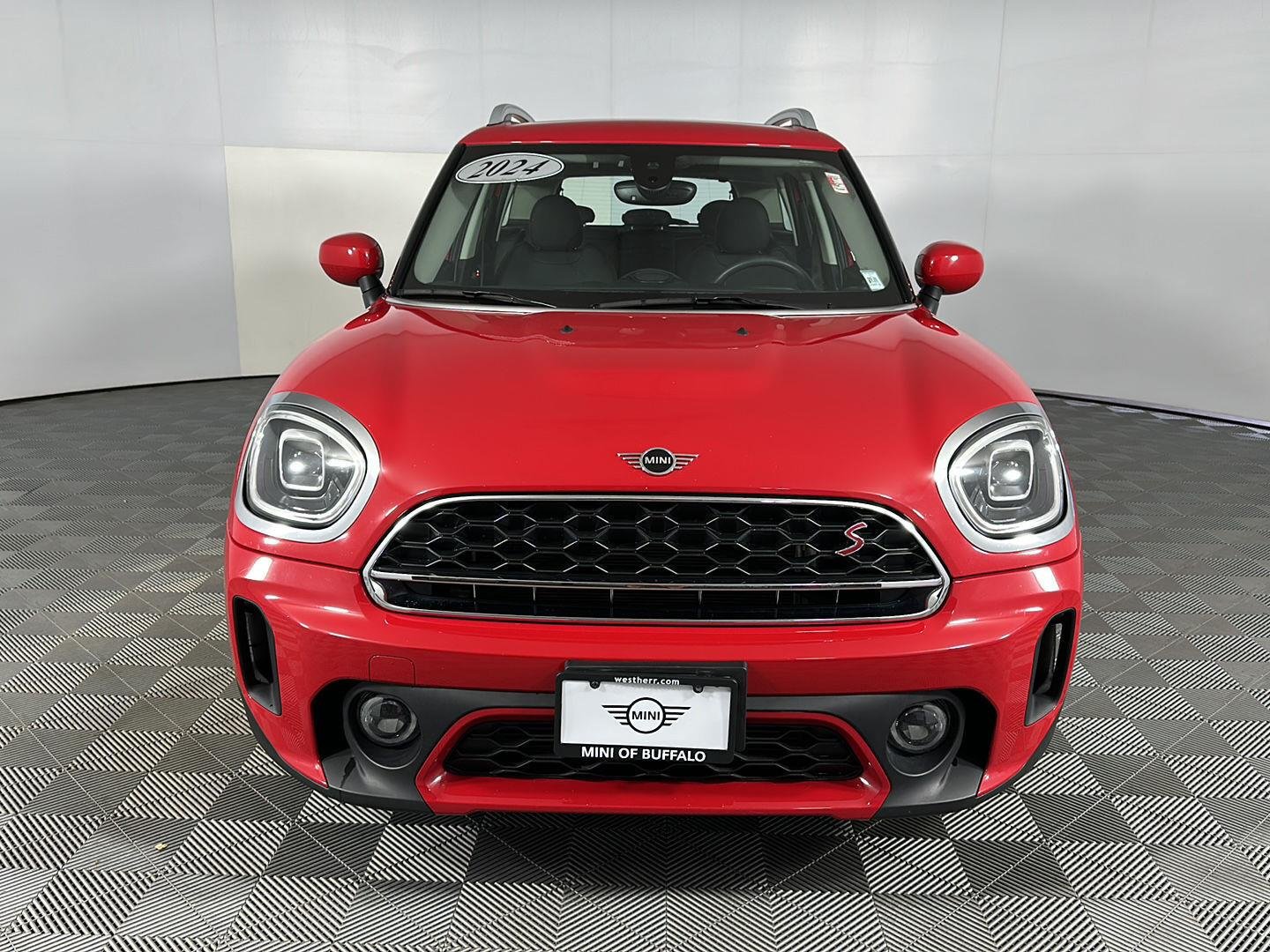 Used 2024 Chili Red MINI Cooper S image 3
