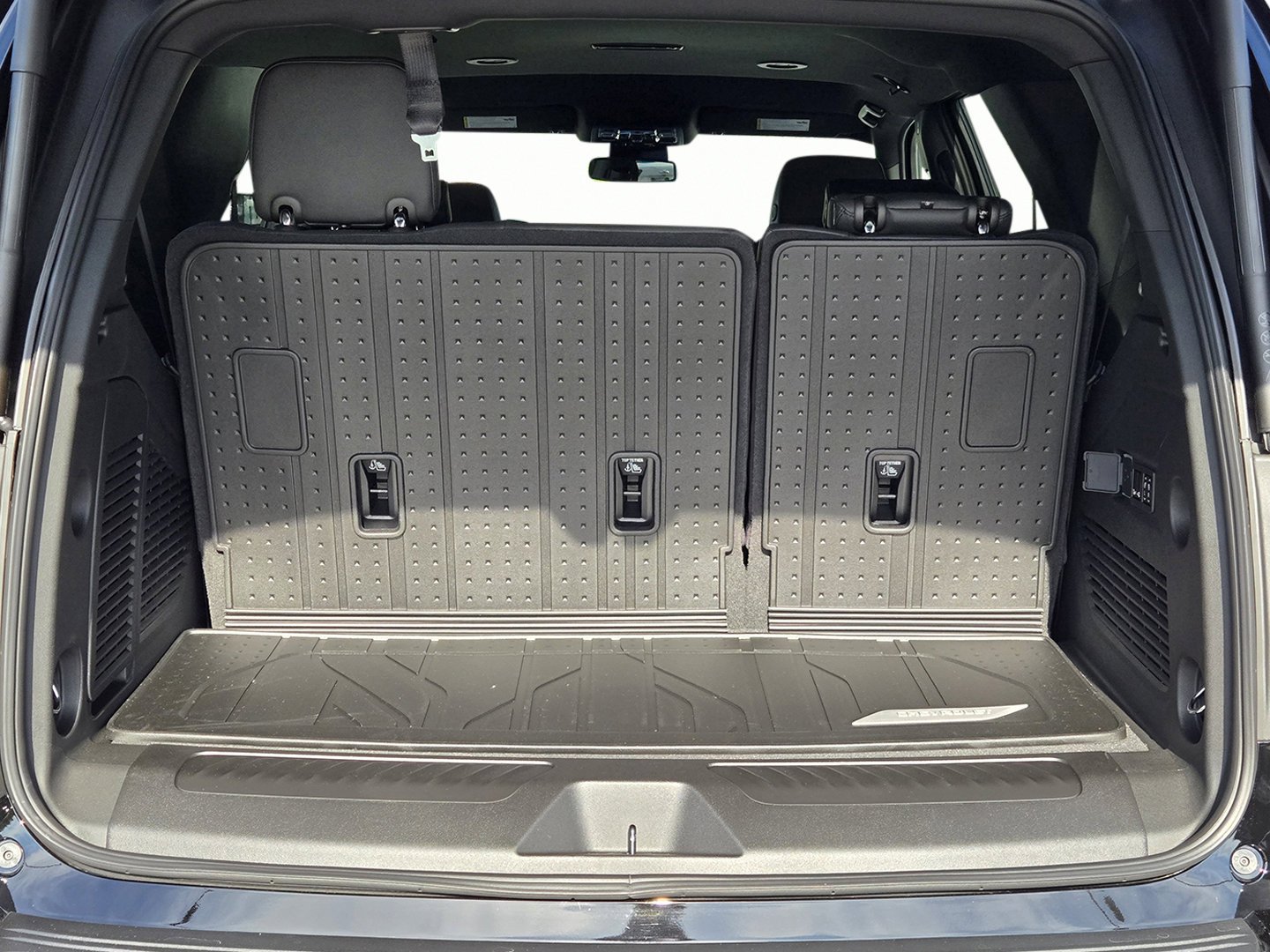2026 Chevrolet Tahoe LT - Photo 10