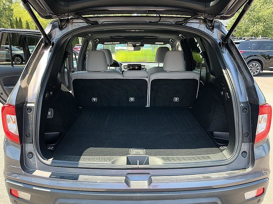 Used 2021 Gray Honda Touring image 27