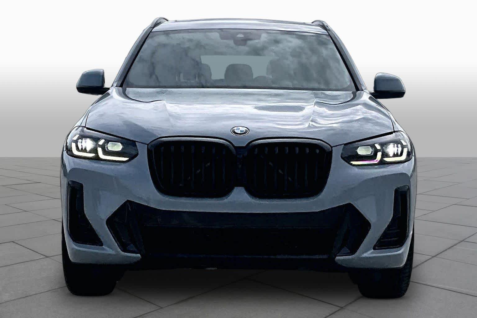 Used 2024 Brooklyn Grey Metallic BMW sDrive30i image 3