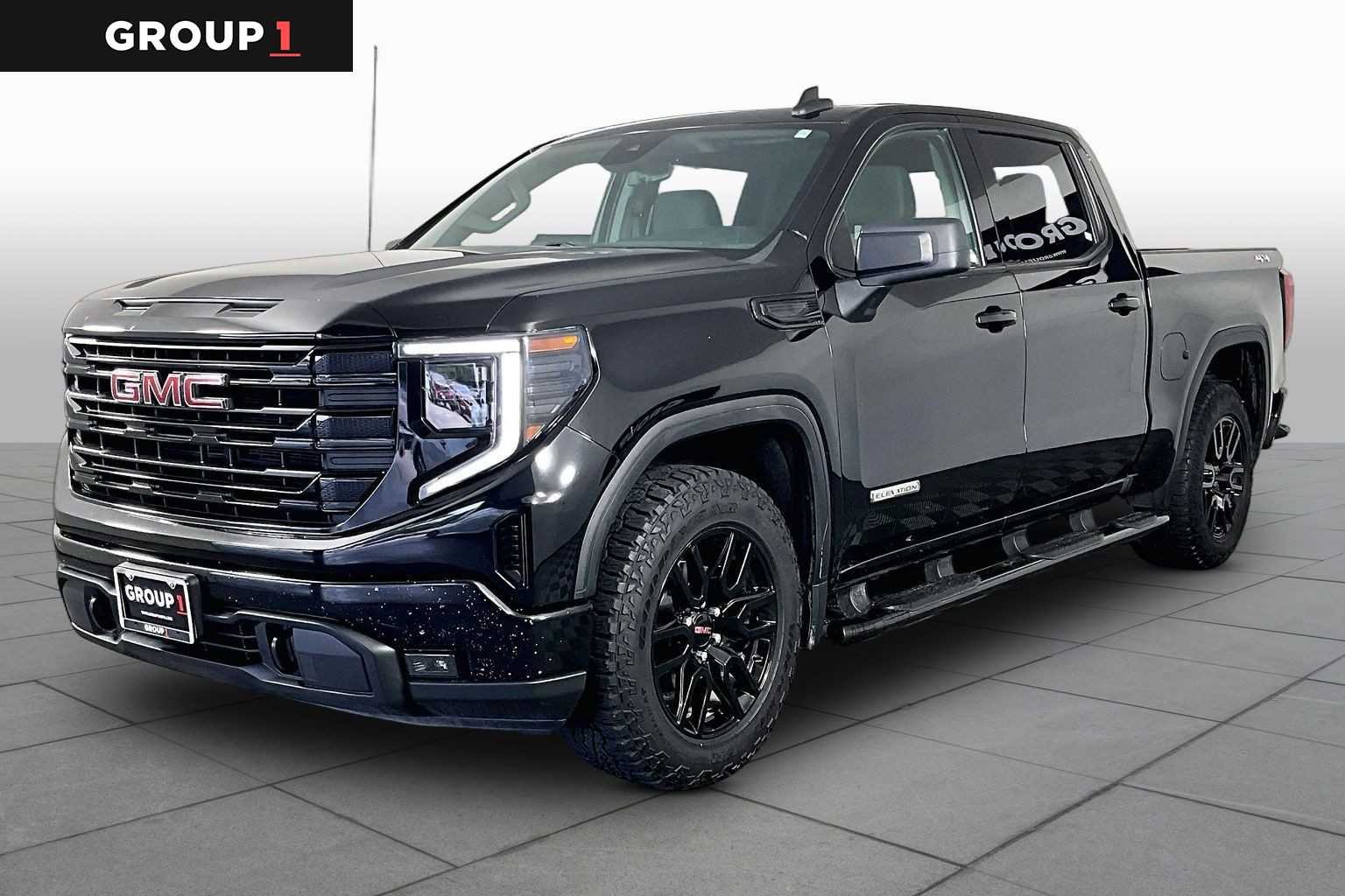 2023 GMC Sierra 4WD Crew Cab Short Box Elevation's photo