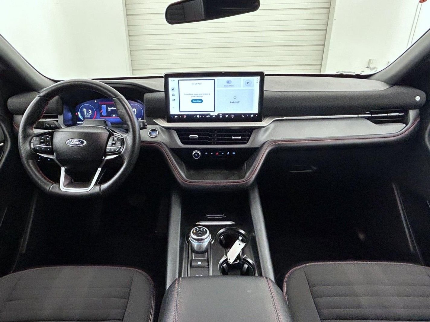 Used 2025 Gray Ford ST-Line image 13