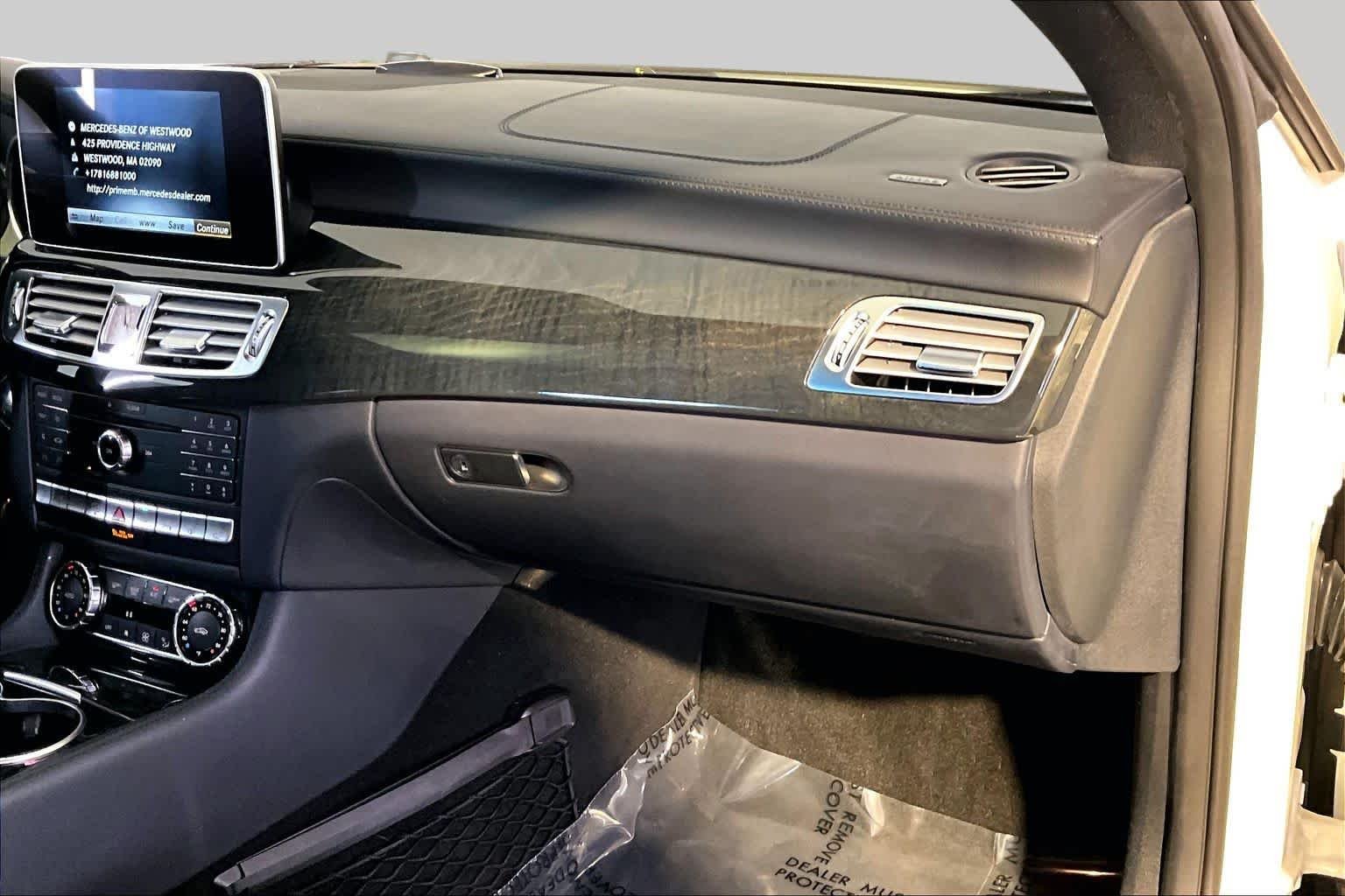 Used 2017 designo Diamond White Metallic Mercedes-Benz CLS 550 image 19