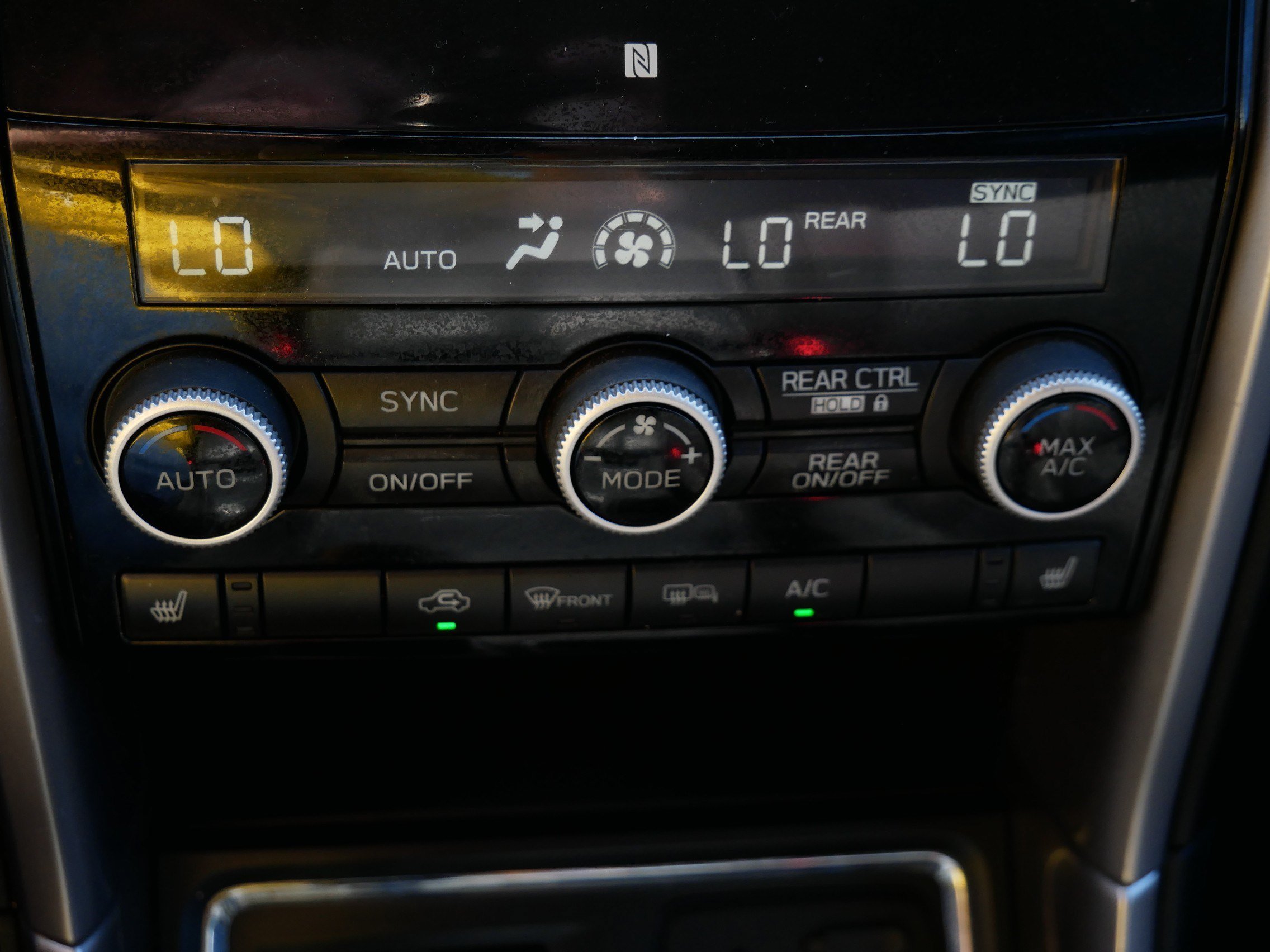 Used 2020 Magnetite Gray Metallic Subaru Premium image 24