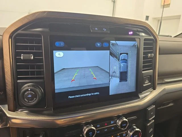 New 2026 Carbonized Gray Metallic Ford King Ranch® image 32
