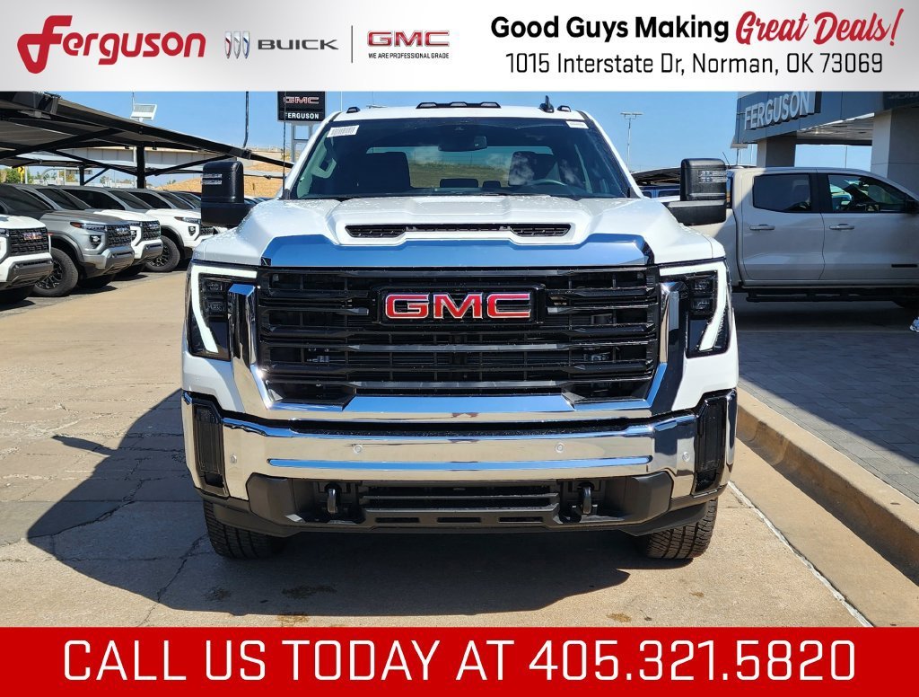 New 2026 Summit White GMC Pro image 8