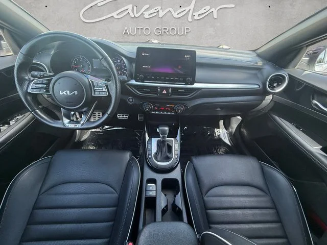 Certified Used 2022 White Kia GT-Line image 21