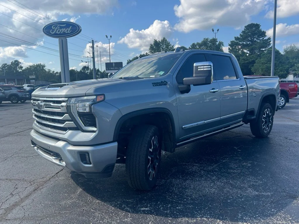 Used 2026 Sterling Gray Metallic Chevrolet High Country image 7