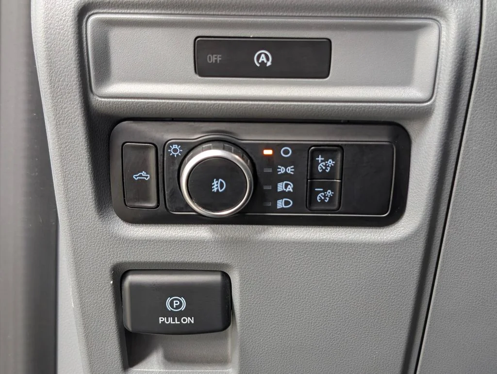 Certified Used 2025 Carbonized Gray Metallic Ford XLT image 12