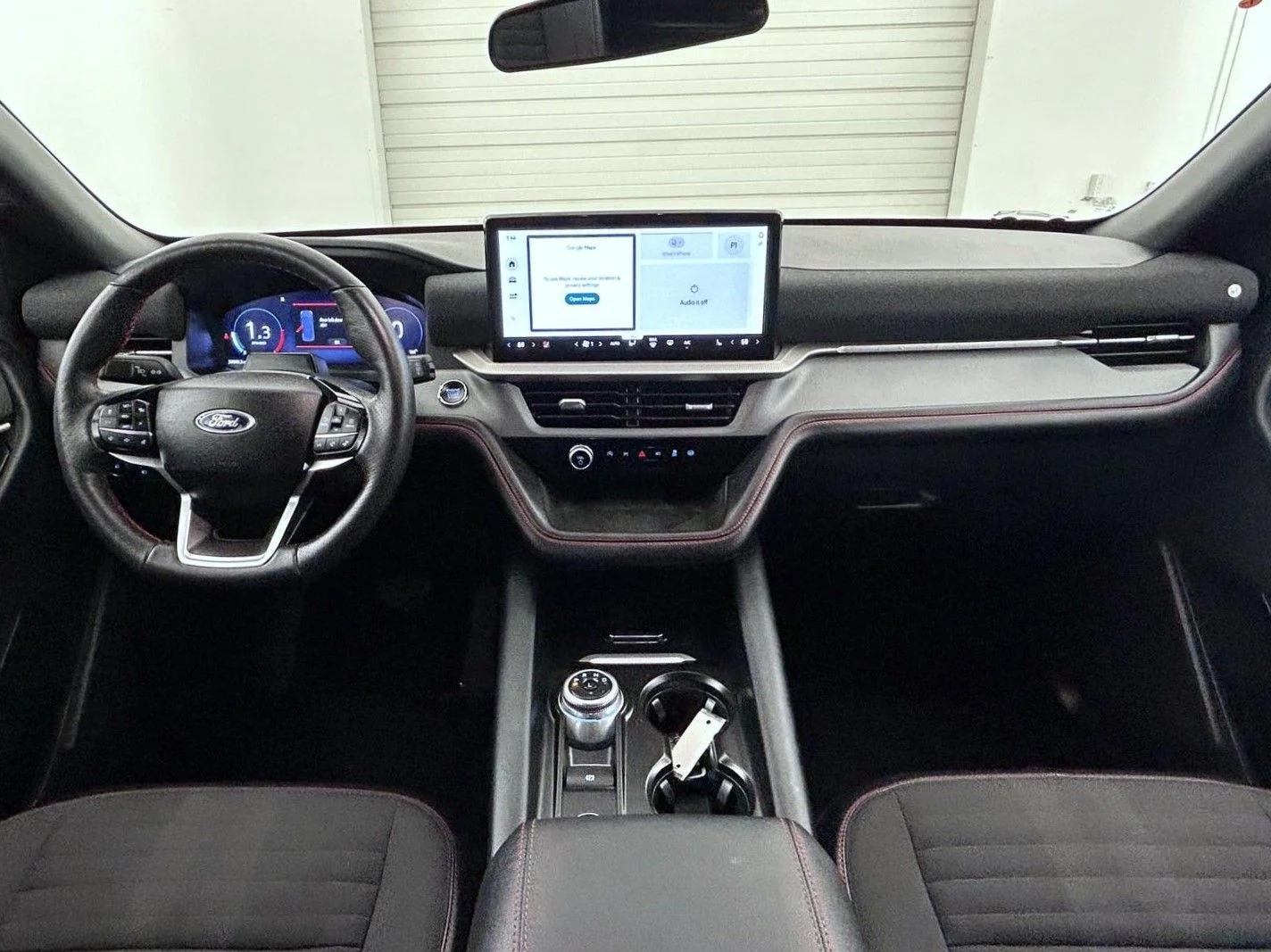 Used 2025 Gray Ford ST-Line image 13