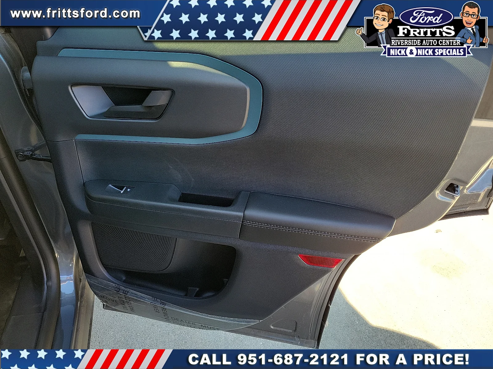New 2024 Carbonized Grey Metallic Ford Badlands® image 22