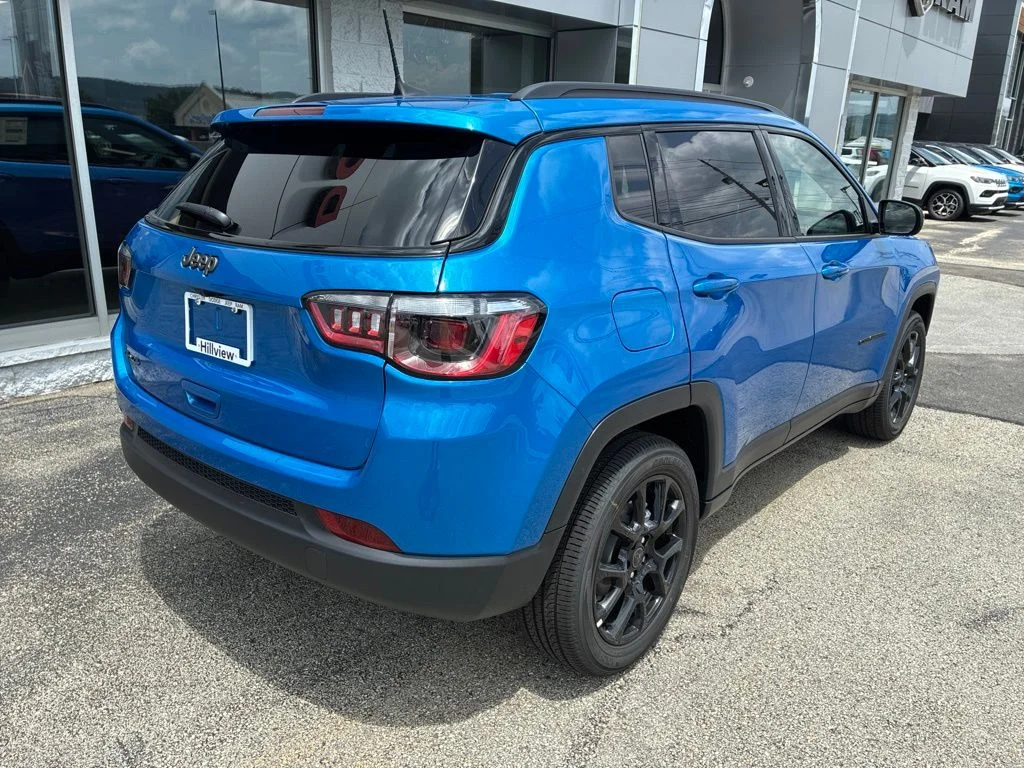 New 2026 Hydro Blue Pearlcoat Jeep Latitude image 8