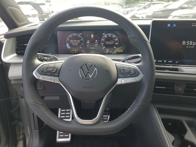 New 2026 Green Volkswagen SE R-Line Black image 25