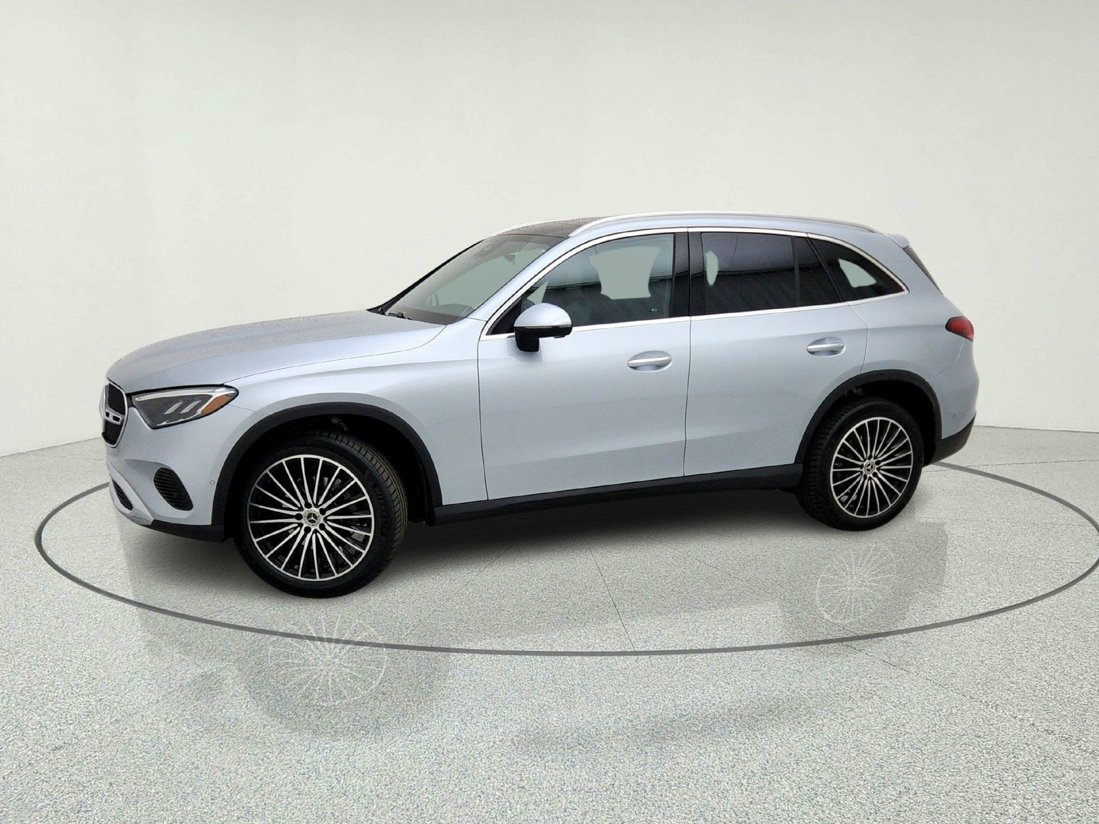 Certified Used 2026 Cirrus Silver Metallic Mercedes-Benz GLC 300 image 15