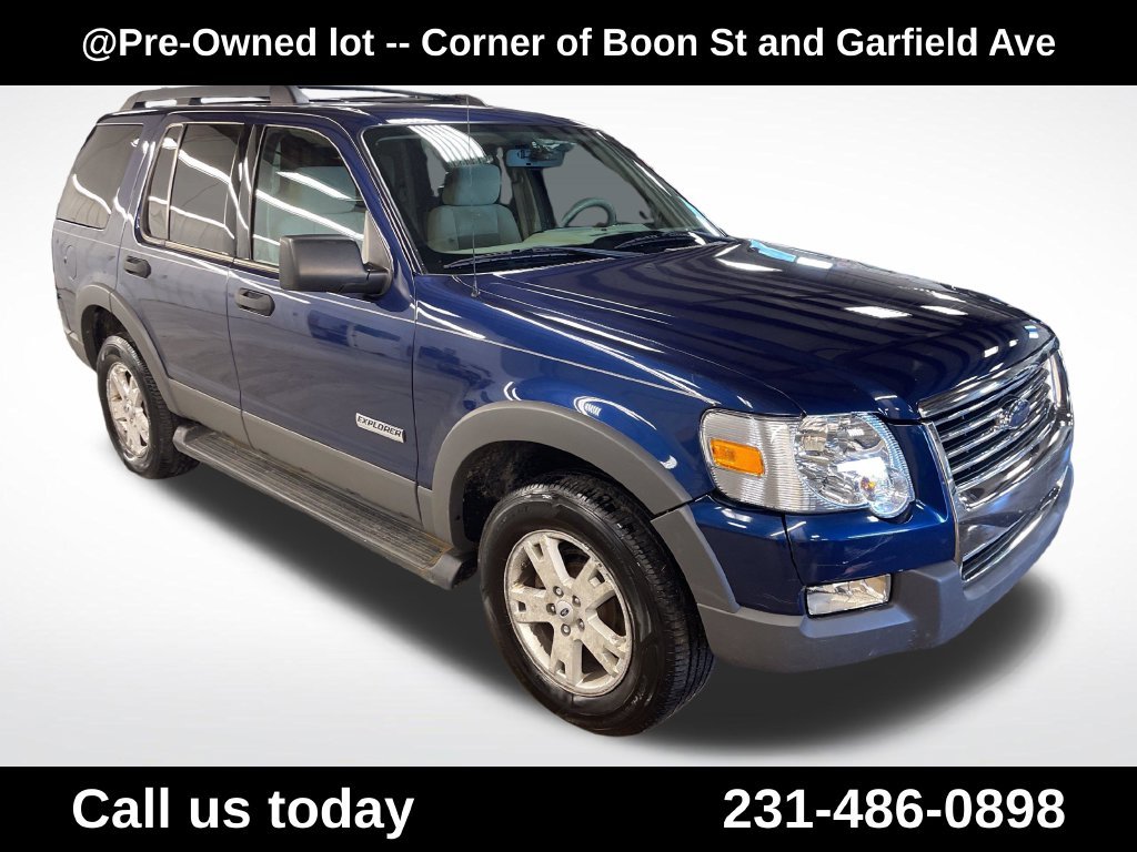 Used 2006 Blue Ford XLT image 7