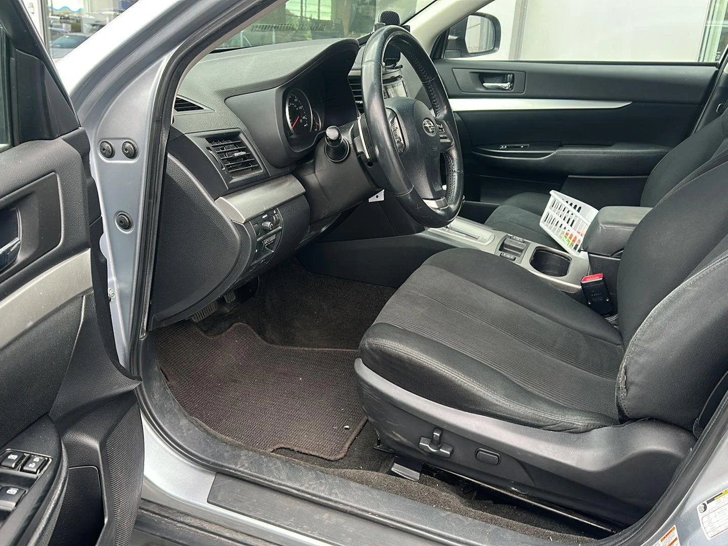 Used 2013 Ice Silver Metallic Subaru 2.5i Premium image 7