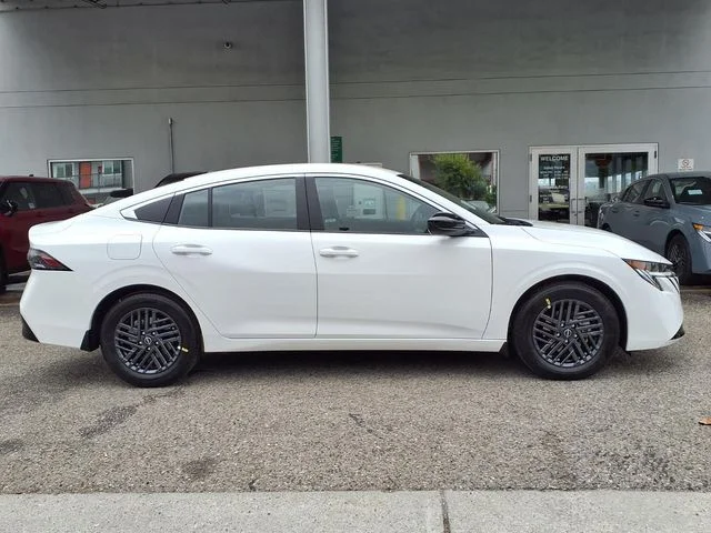 New 2027 White Nissan SV image 4