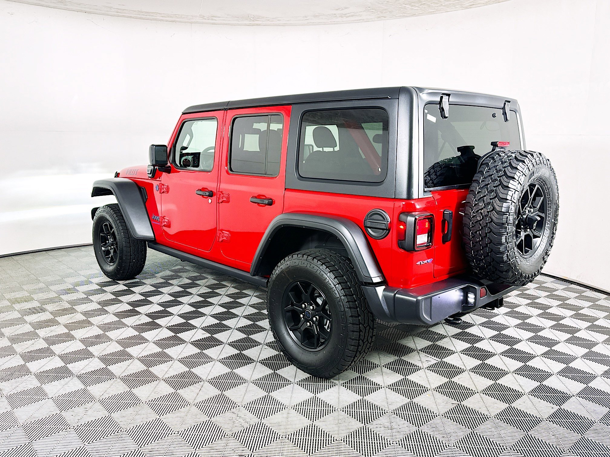 2025 Jeep Wrangler thumbnail 7