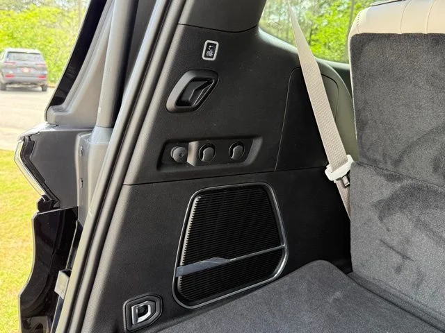 New 2026 High Gloss Black Exterior Paint Jeep  image 31