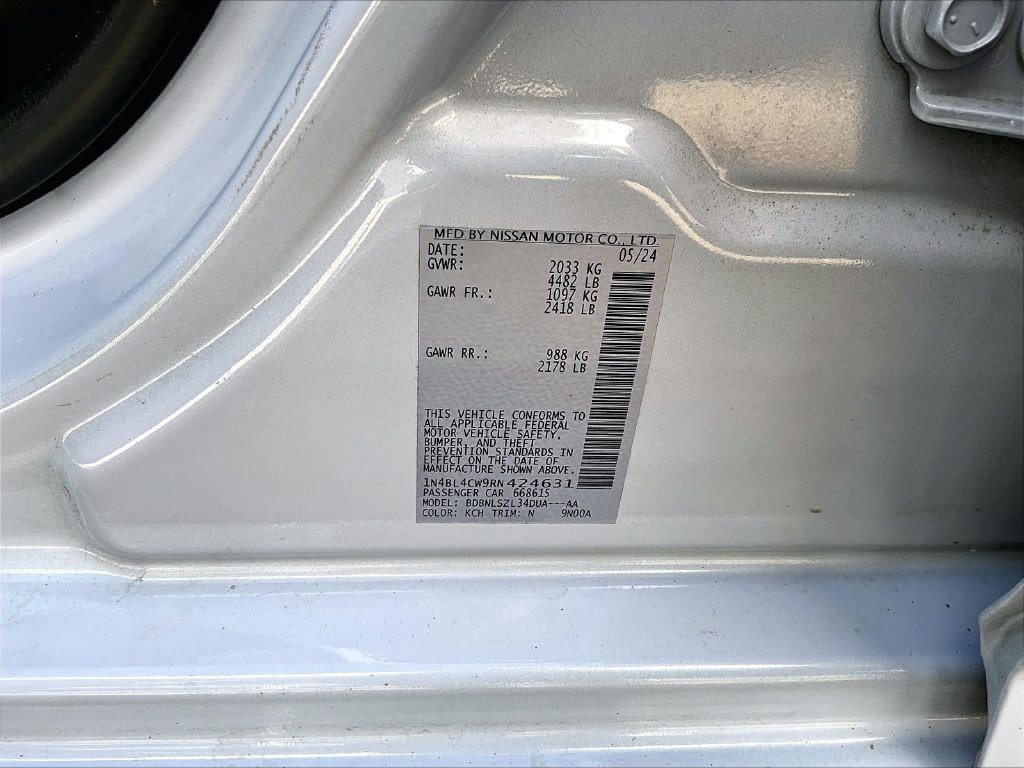 Used 2024 Gray Nissan 2.5 SR image 27