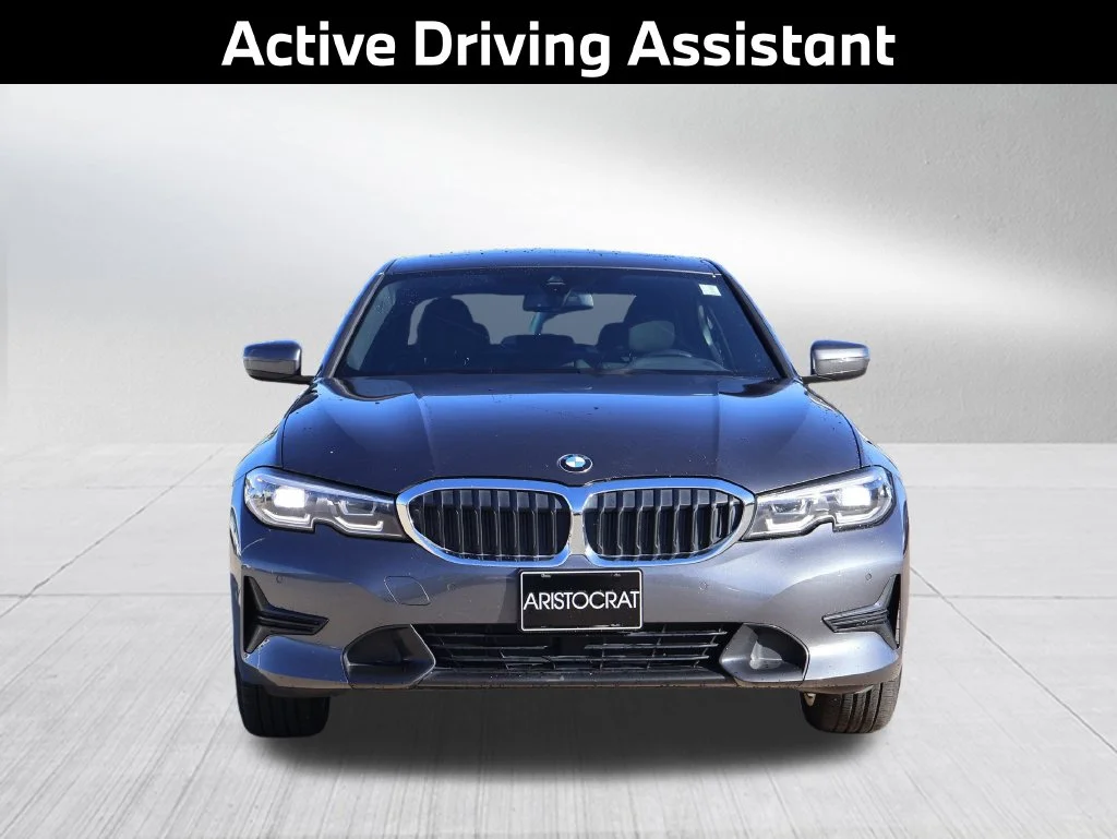 Used 2019 Mineral Grey Metallic BMW 330i xDrive image 17