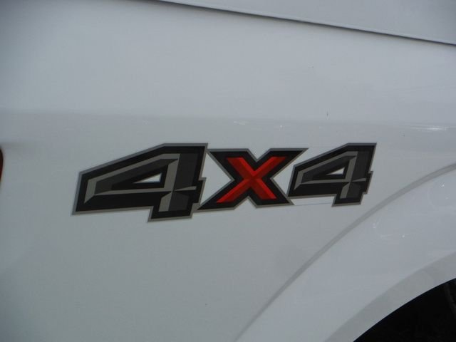 Used 2015  Ford XLT image 13