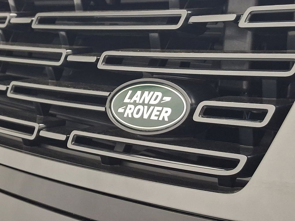 New 2026 Carpathian Grey Land Rover SE image 23