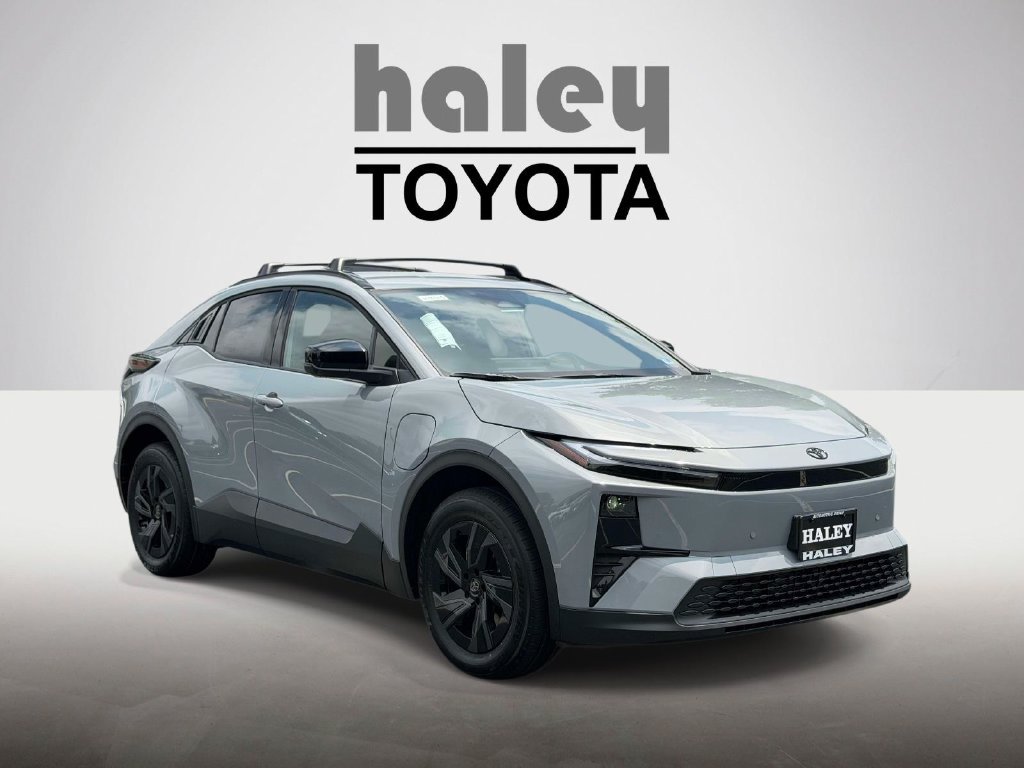 2026 Toyota C-HR  SE