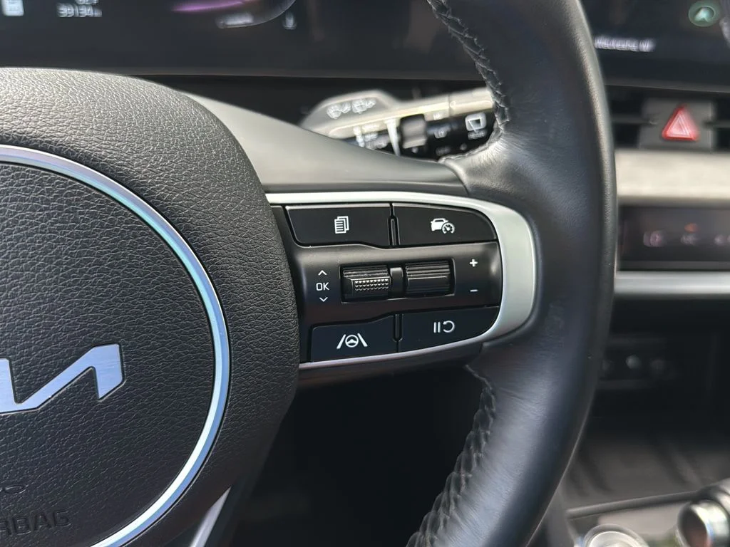 Certified Used 2024 Gray Kia X-Line image 18